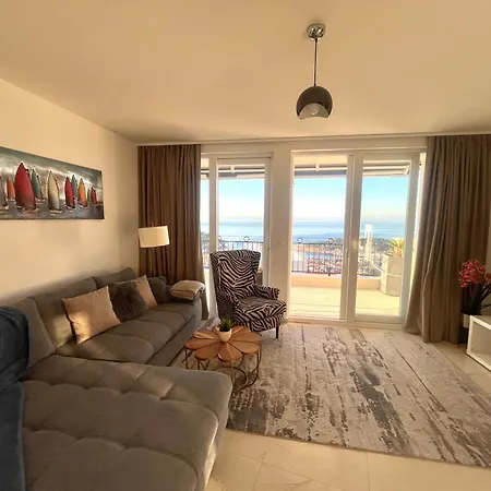 Διαμέρισμα Luxus App Rubin Mit Traumblick Pool Balkon Lift *